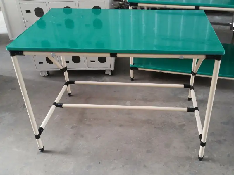 bàn thao tác lắp ráp