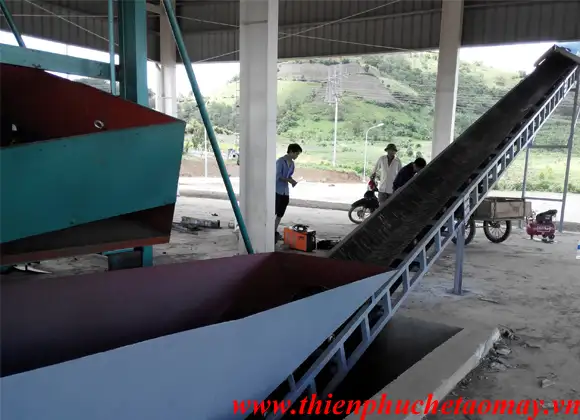 Băng Tải Nghiêng Băng Tải Nghiêng