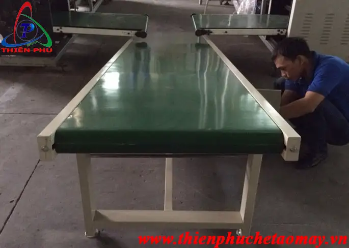 Băng Tải Nghiêng